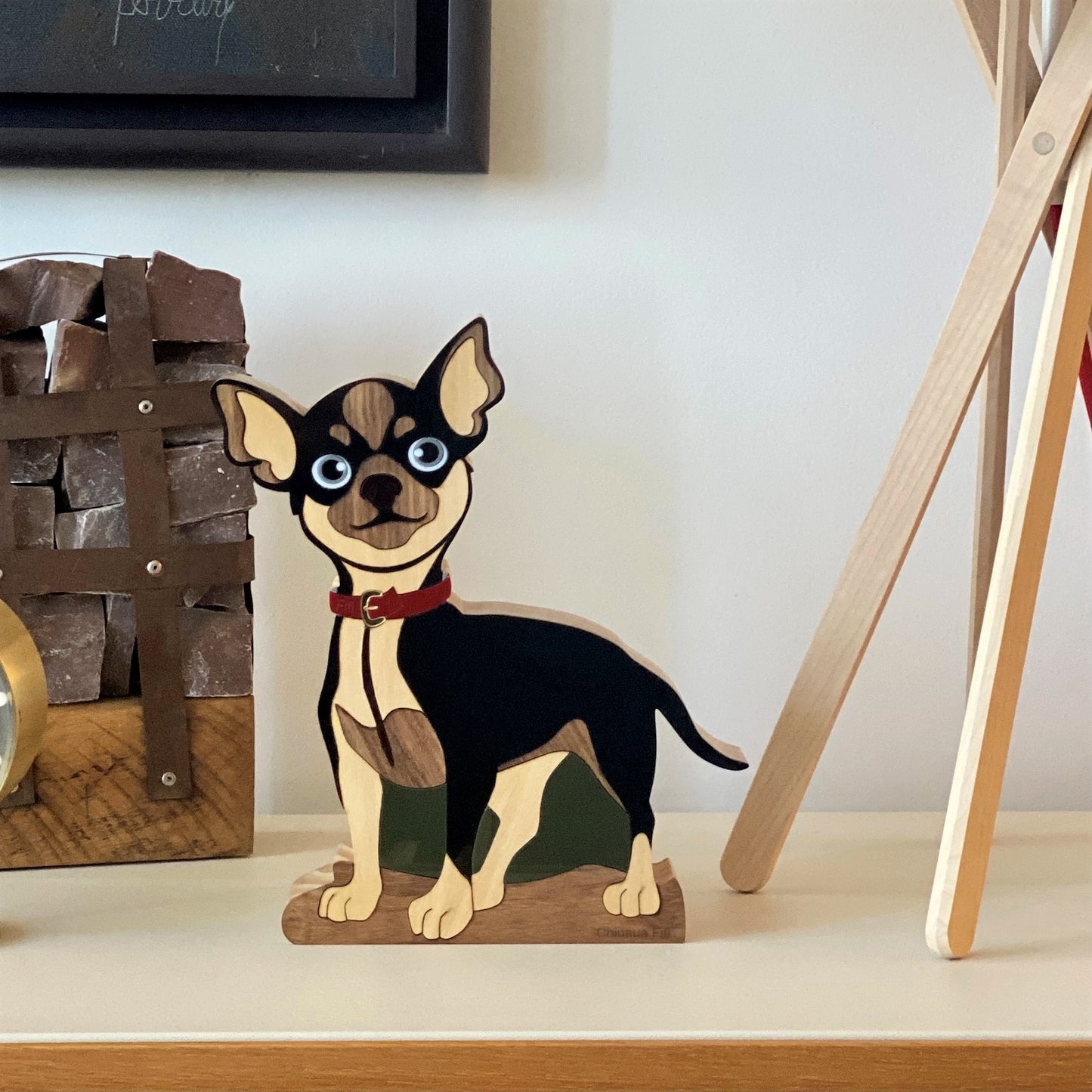Escultura de Madeira Cachorro Chihuahua Patricia Maranhão