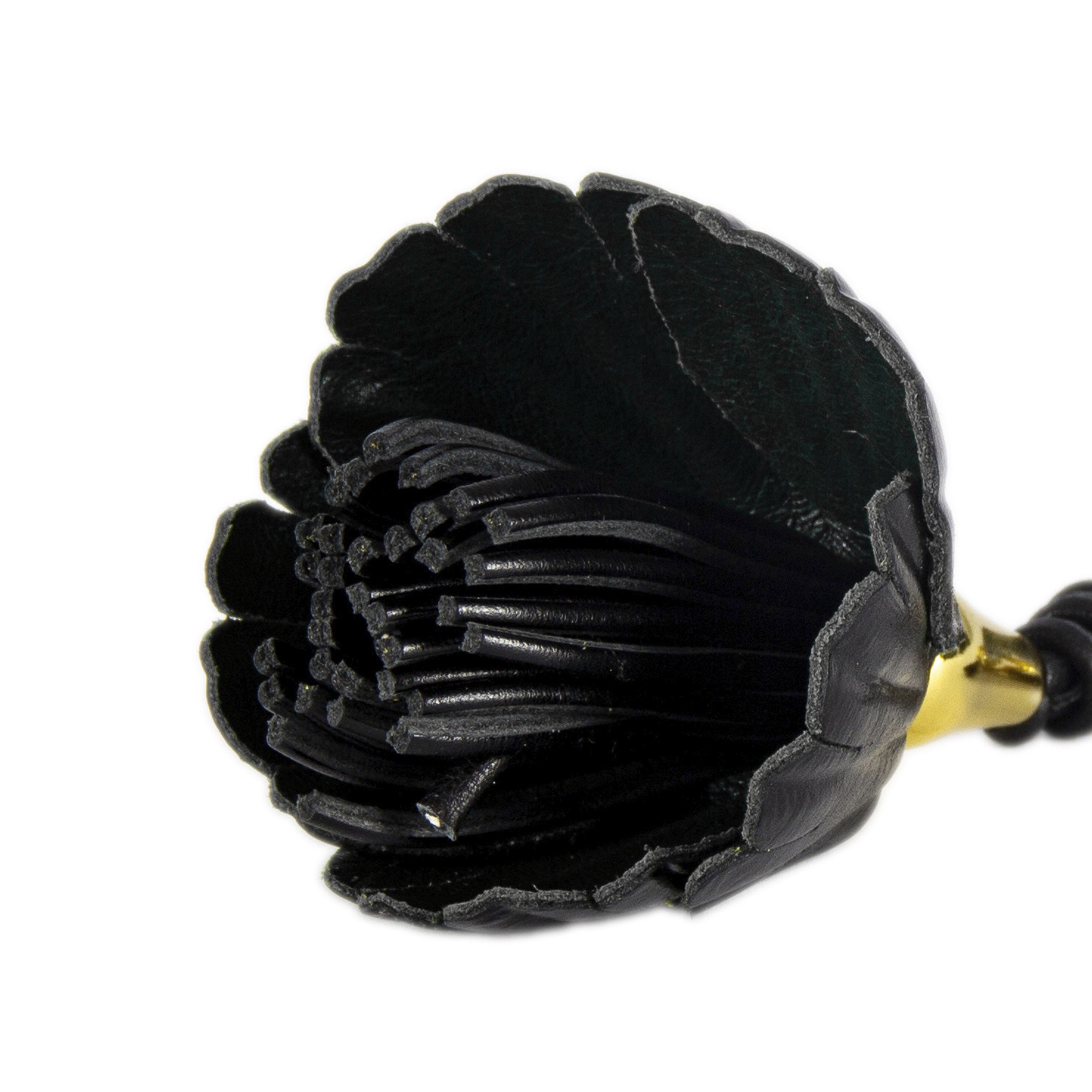 Chaveiro de Luxo em Couro Legítimo Gérbera Preto Patricia Maranhão