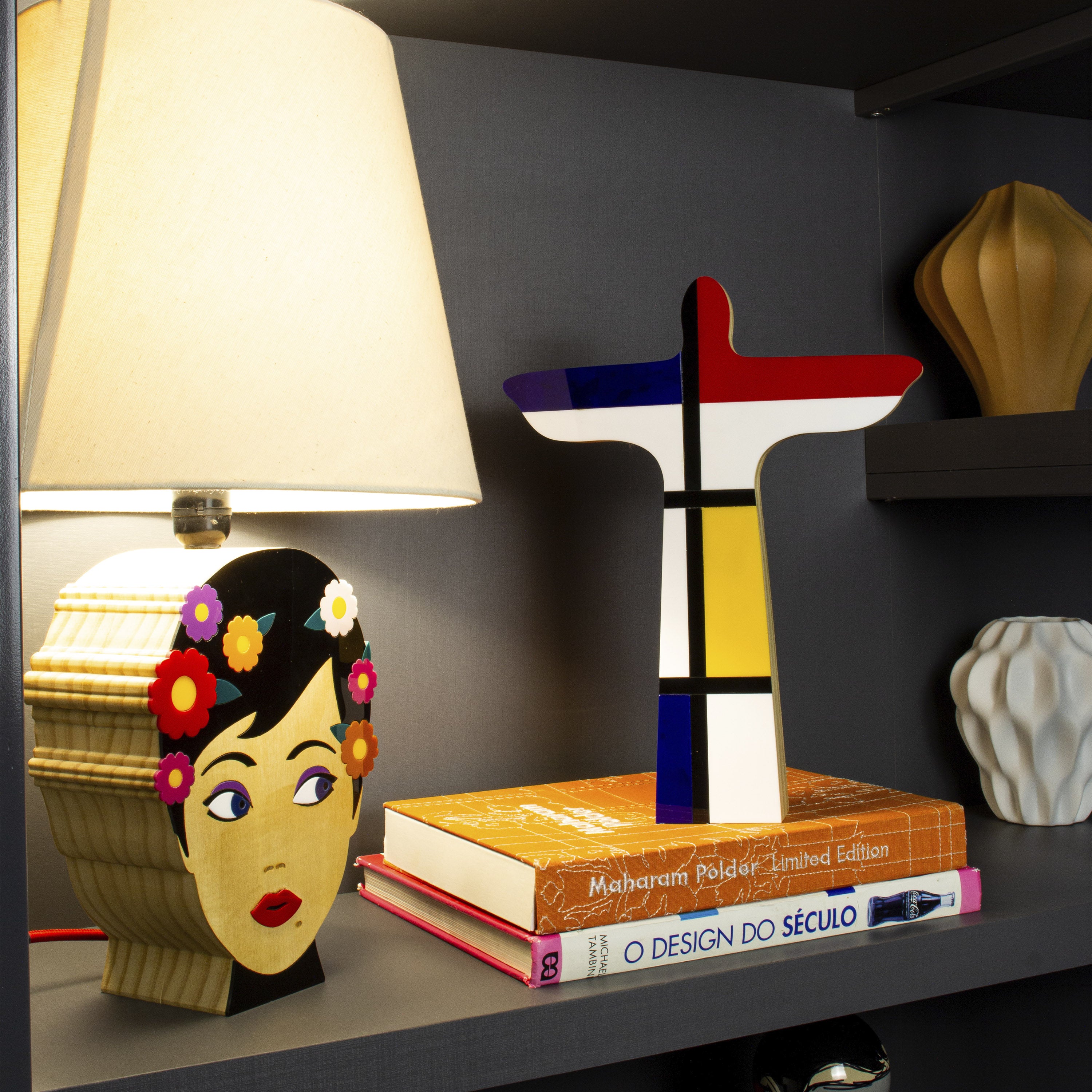 Escultura de Madeira Rio Cristo Mondrian Grande Patricia Maranhão